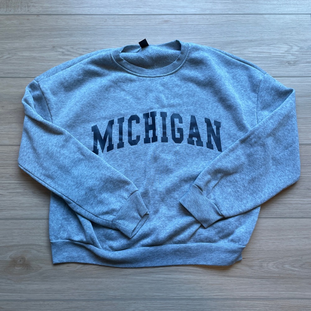 SHEIN Michigan Graphic Sweatshirt Gray Crewneck Pullover Large